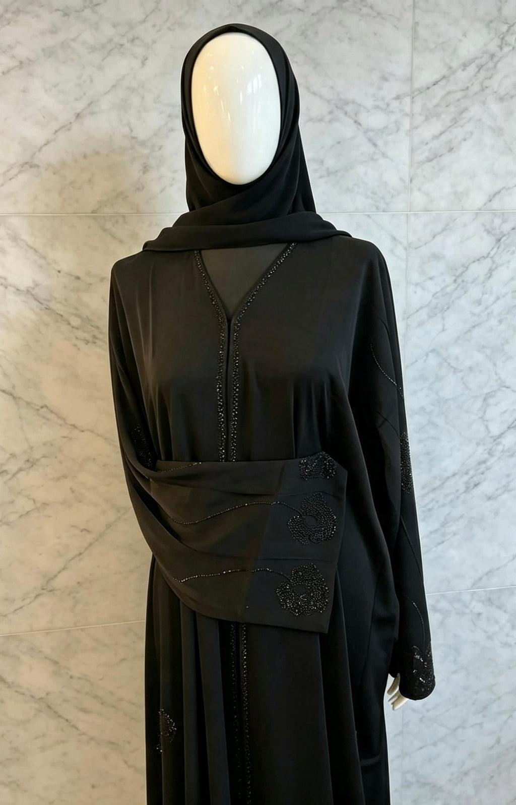 CLASSY BLACK ABAYA WITH SPARKLING DETAIL AND ELEGANT DESIGN