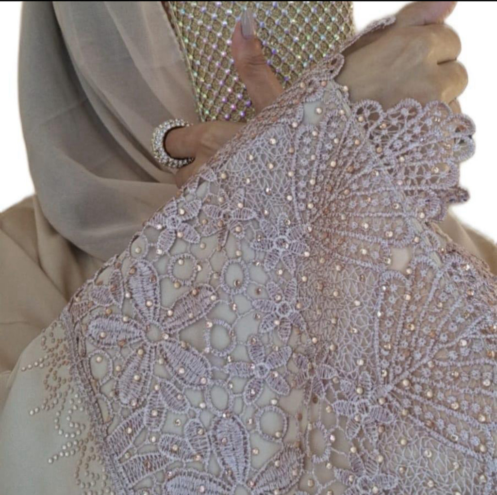 CREAM CLOSED ABAYA