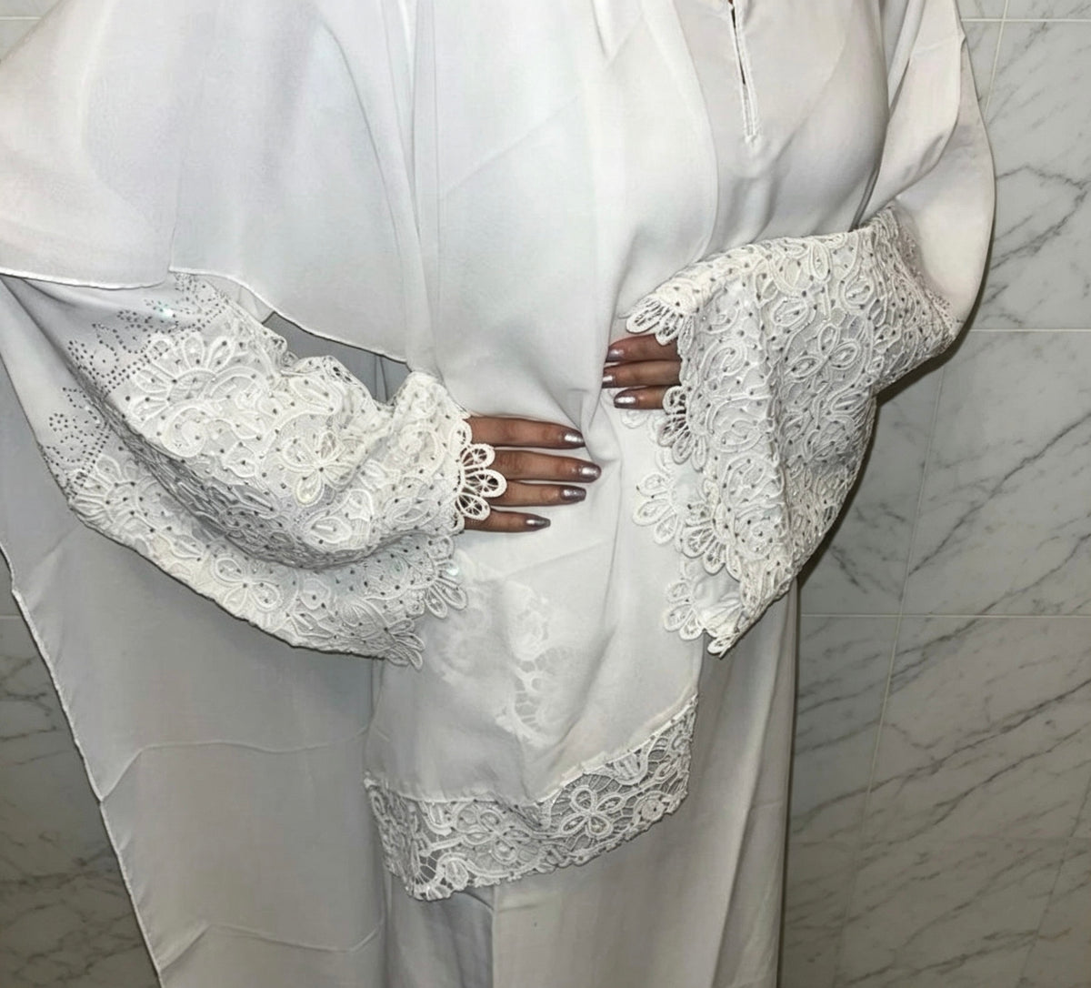 WHITE CASUAL ABAYA